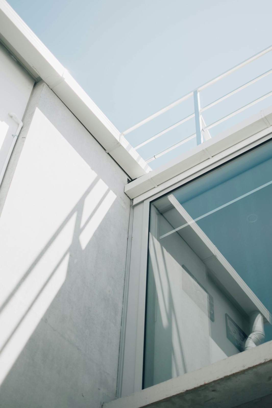 Aluminium windows and doors